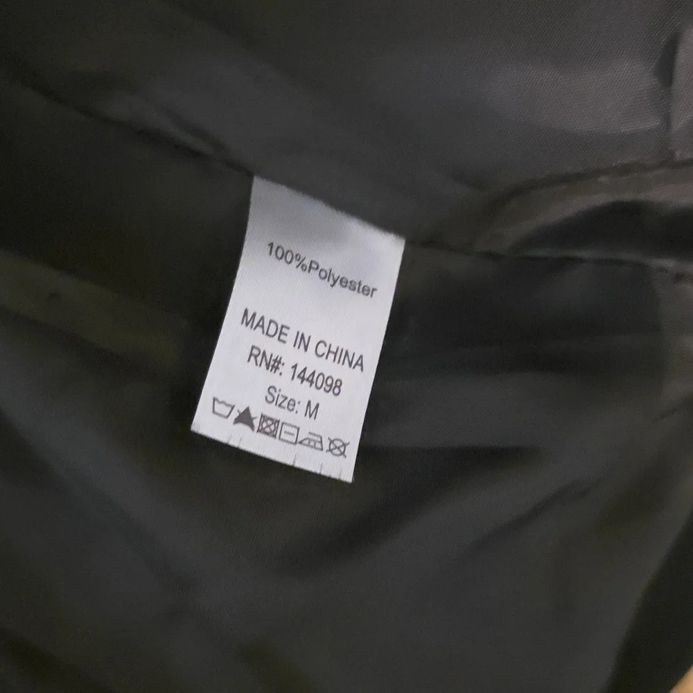 Free Haven‎ Black Women's Zip Up Jacket Sz Med